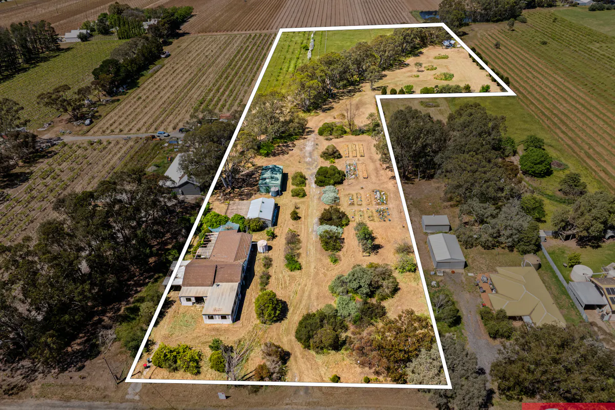 224 Research Road — photo 3 of 15