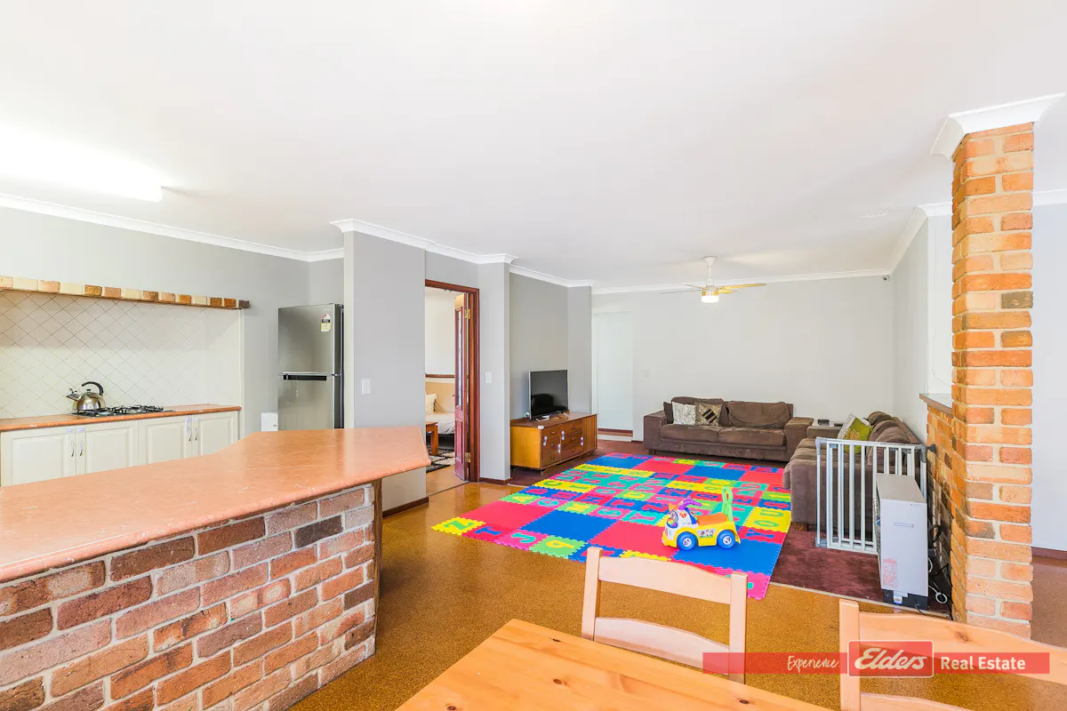 23 Port Royal Drive — photo 8 of 18