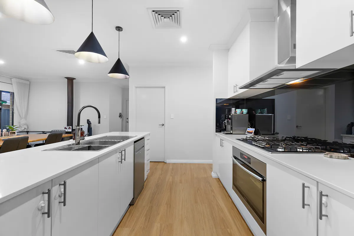 45 Chilvers Street — photo 6 of 30