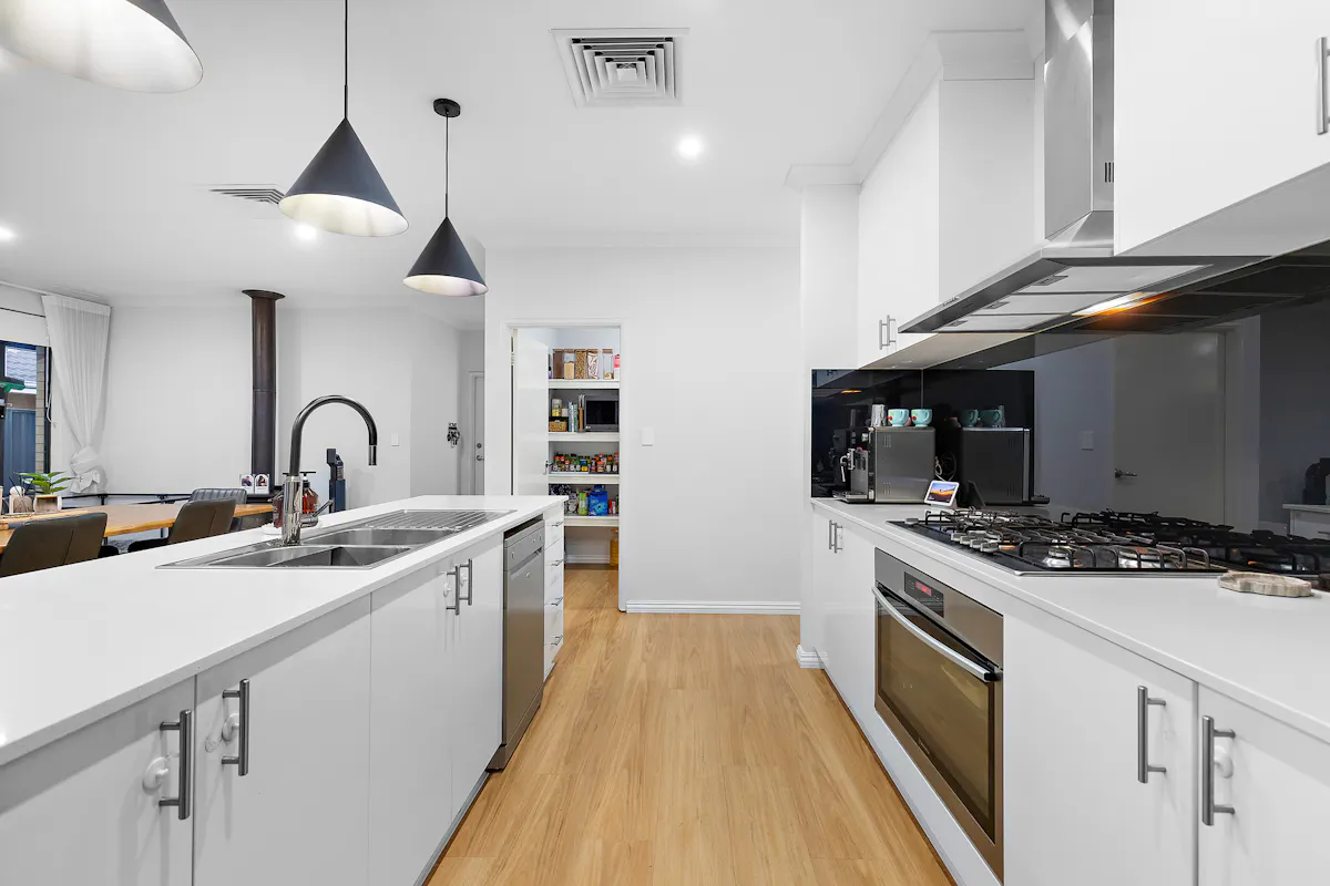45 Chilvers Street — photo 7 of 30
