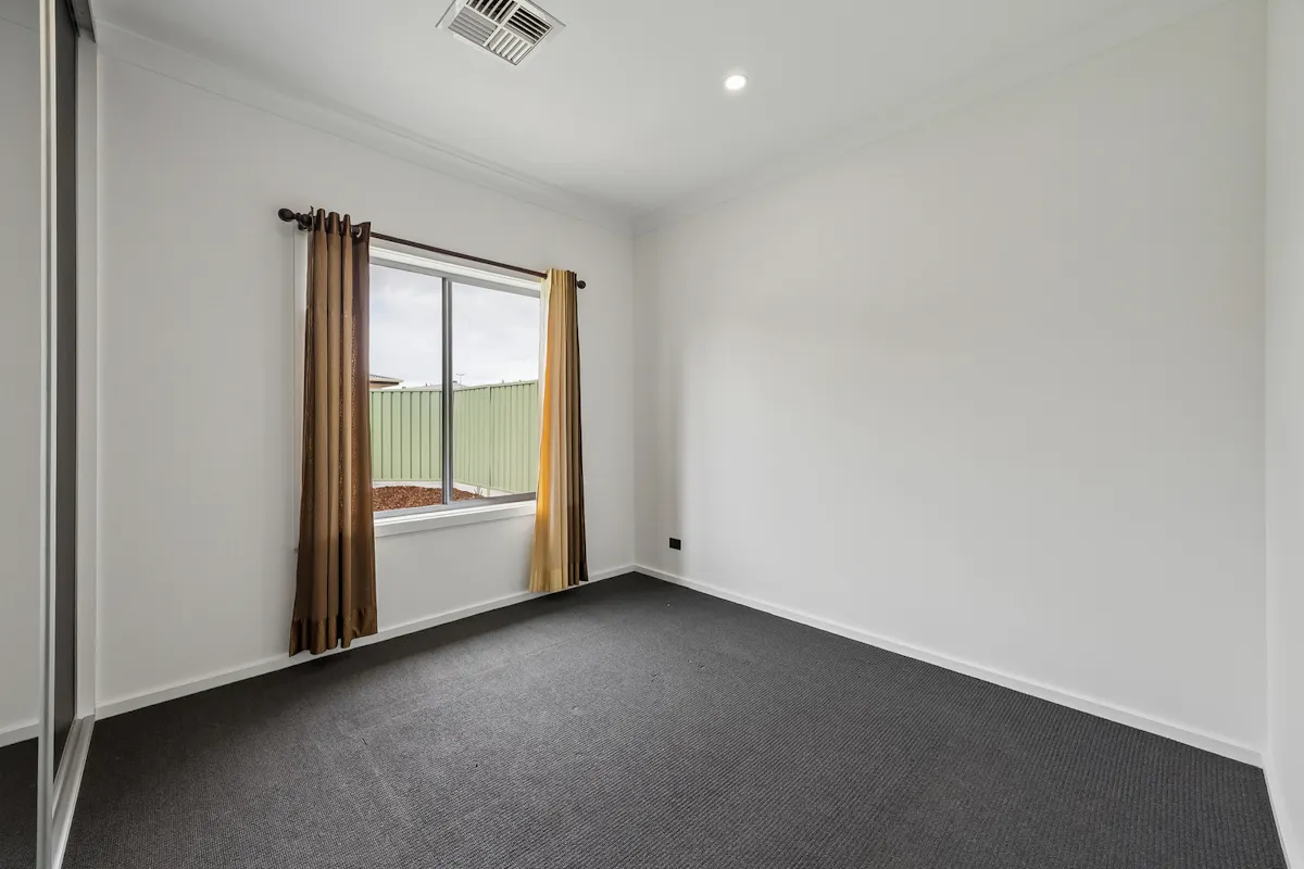 10 Trevor Street — photo 19 of 28