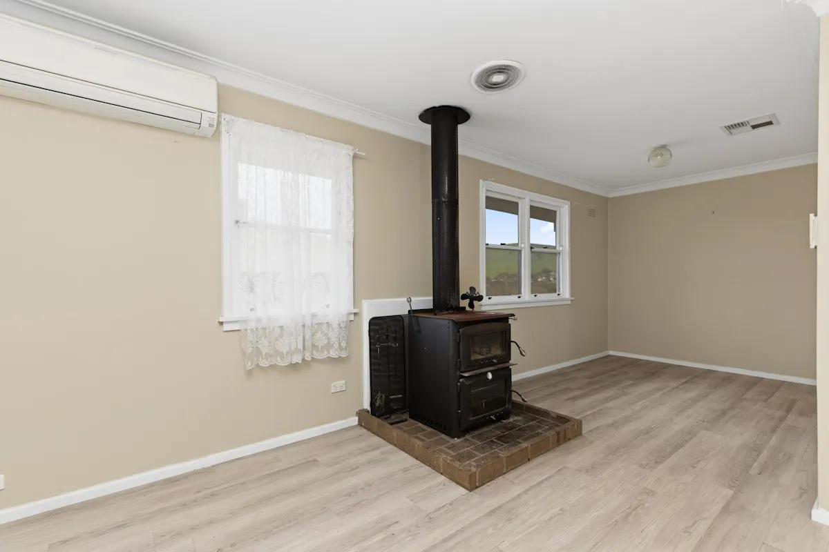 26 Tor Street — photo 8 of 18
