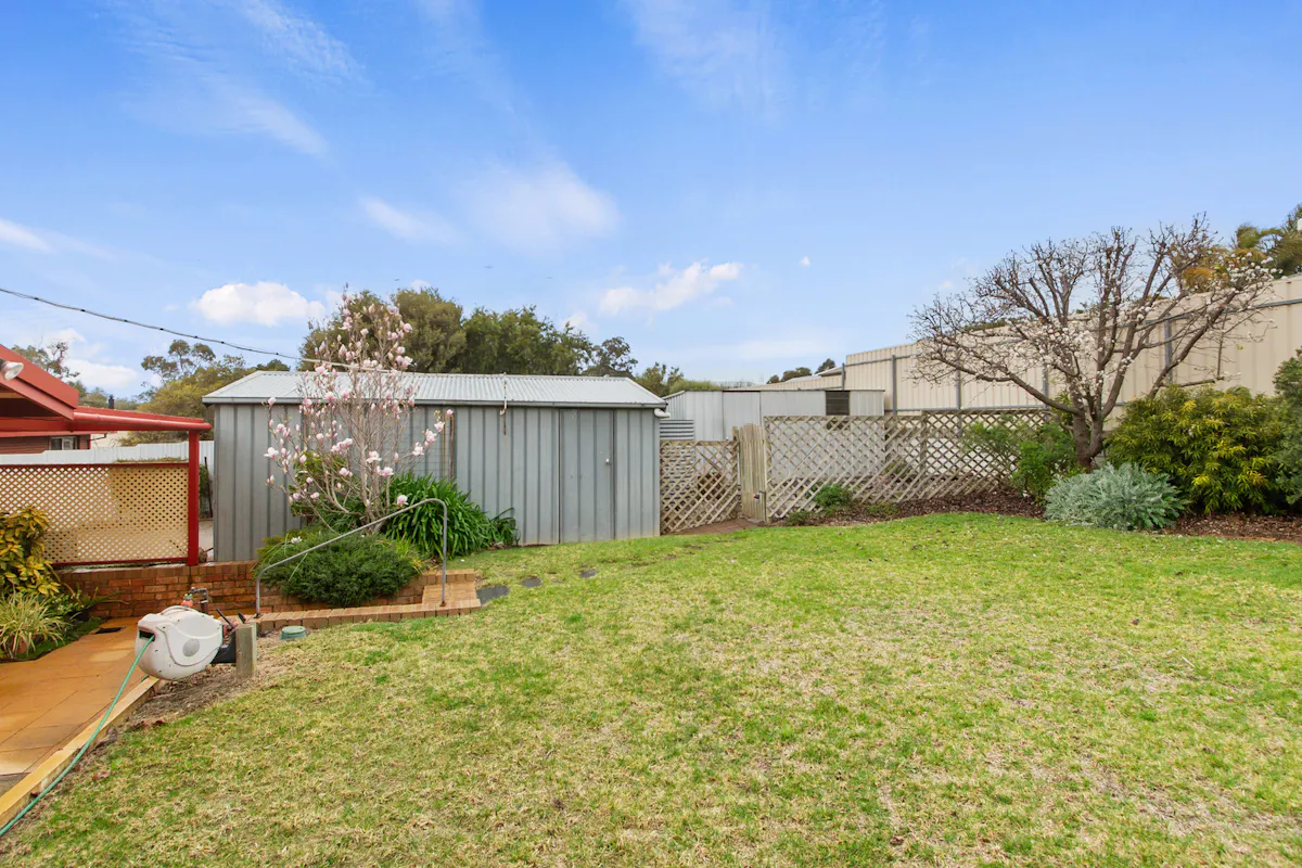 68 Blyth Road — photo 29 of 30