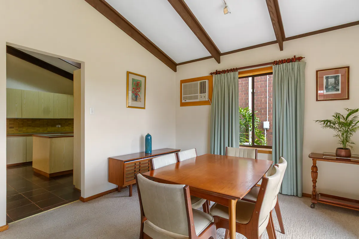 68 Blyth Road — photo 8 of 30