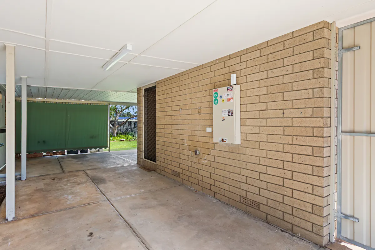11 Orlyk Street — photo 18 of 19