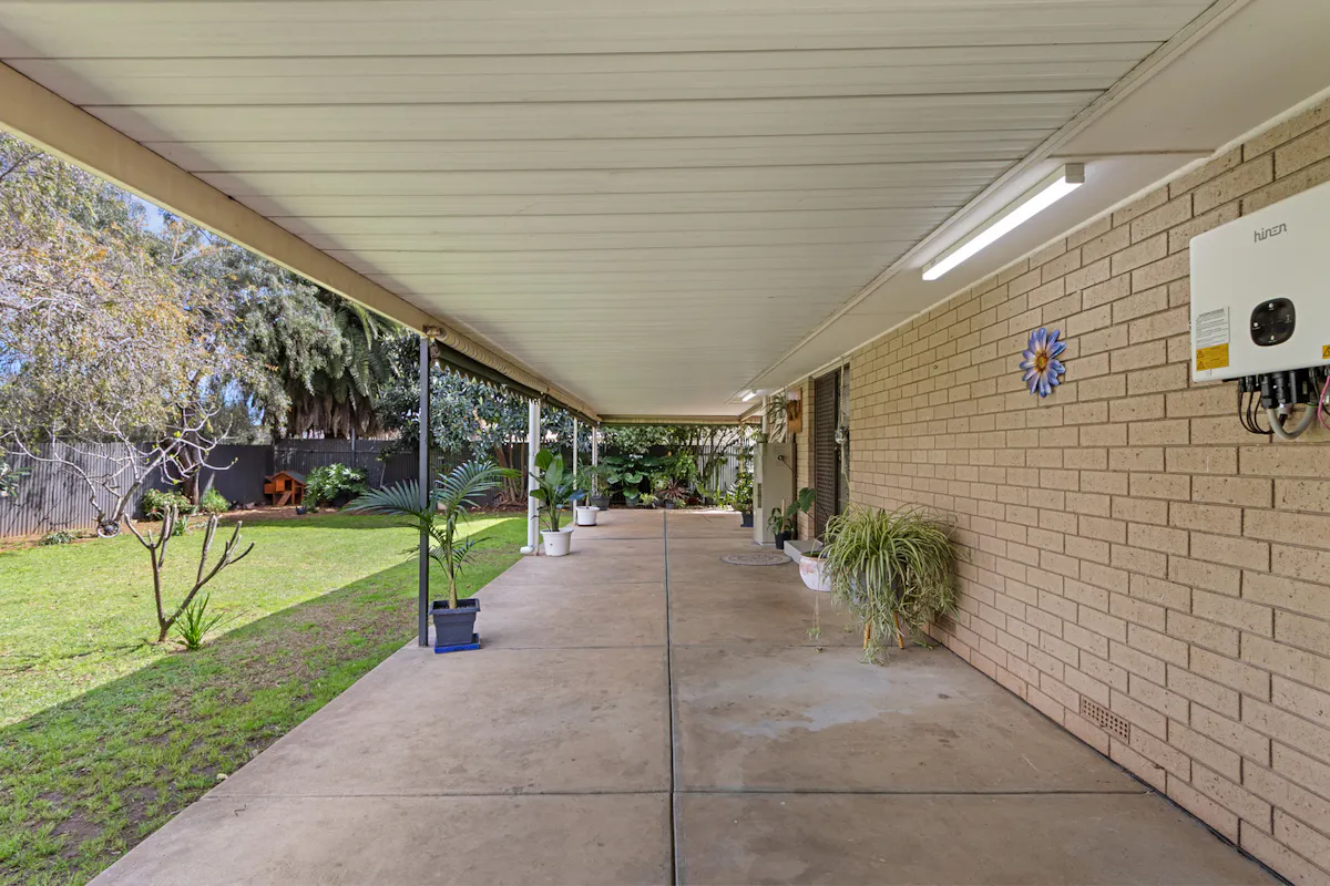 11 Orlyk Street — photo 17 of 19
