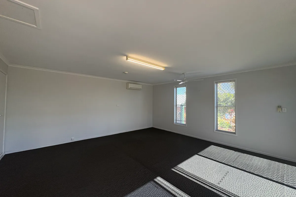 14 Sovereign Court — photo 3 of 13