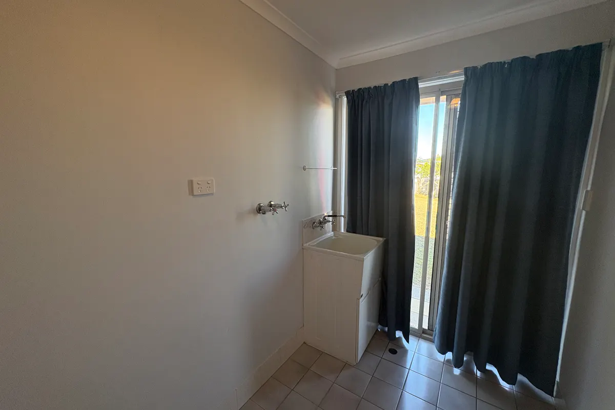 14 Sovereign Court — photo 11 of 13