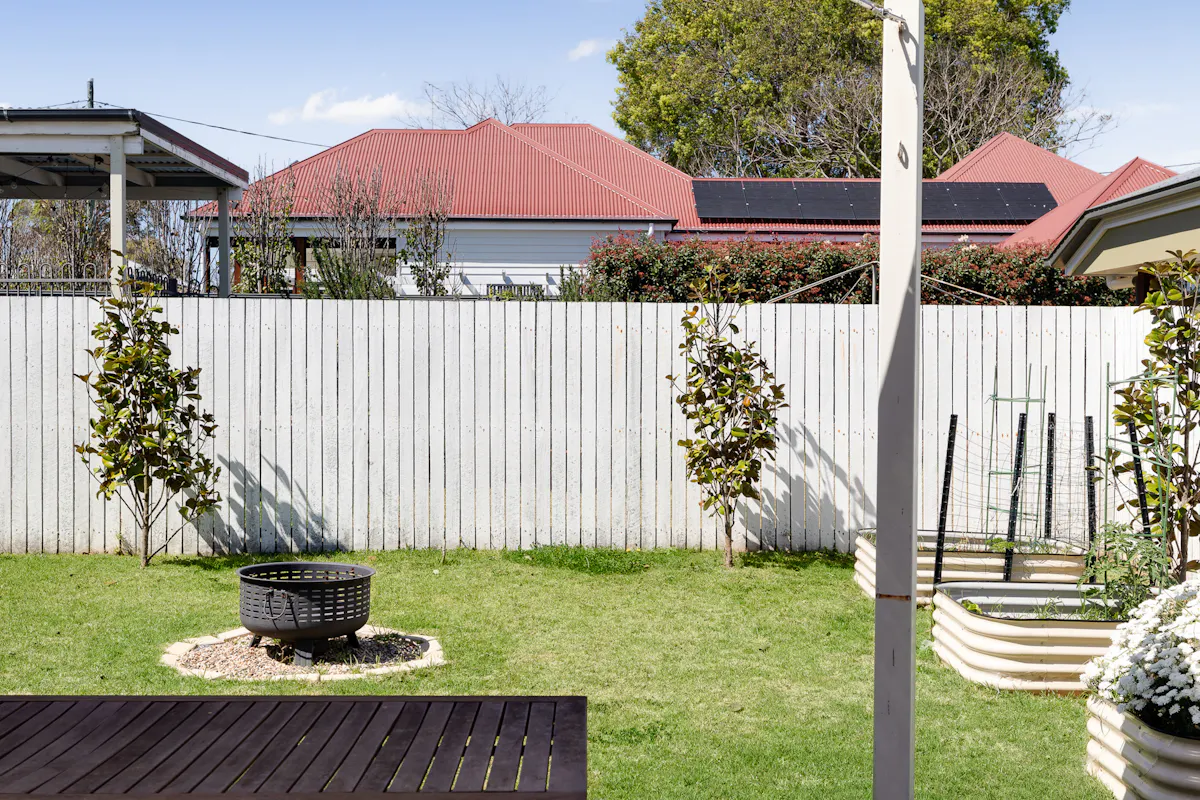 96 Hume Street — photo 24 of 26