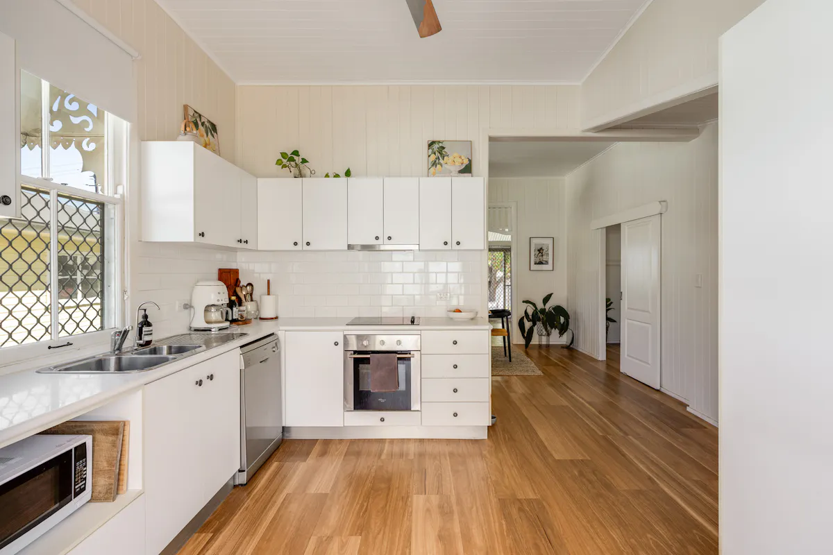 96 Hume Street — photo 16 of 26
