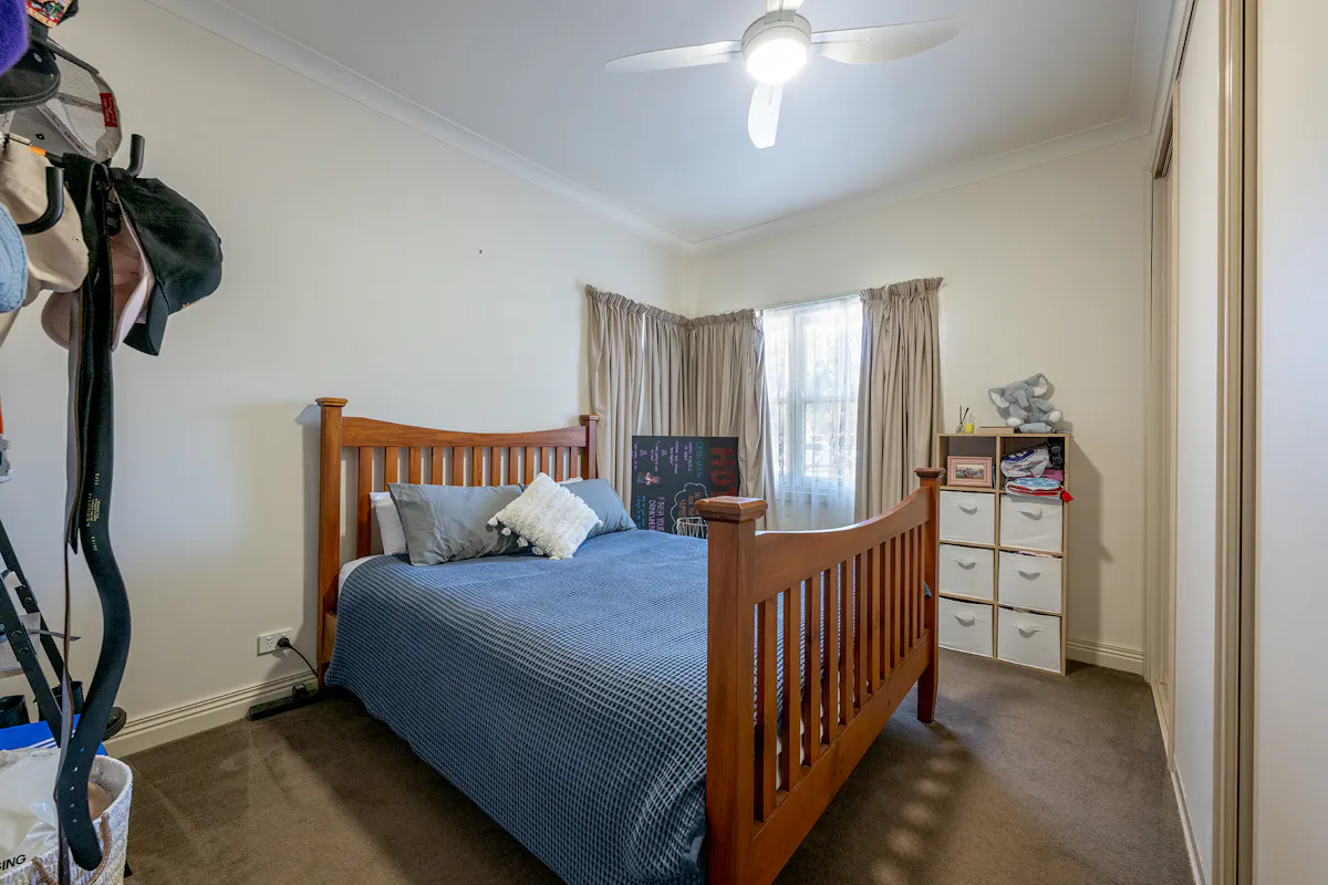 13 Robinson Street — photo 11 of 27