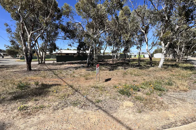 19 Lambert Crescent, Calingiri, WA, 6569