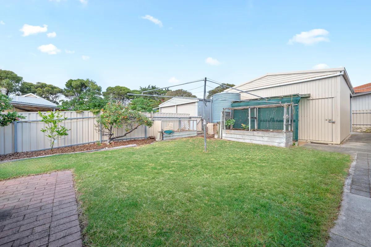 1 Arthur Street — photo 10 of 11