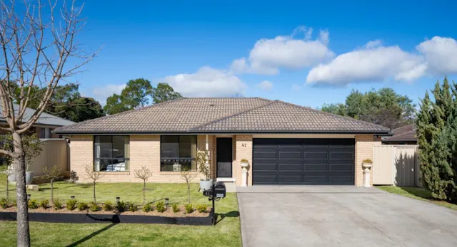 41 Marsden Lane — photo from Elders Nicoll & Ireland