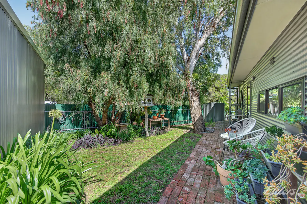 121A Pepper Tree Lane — photo 6 of 30