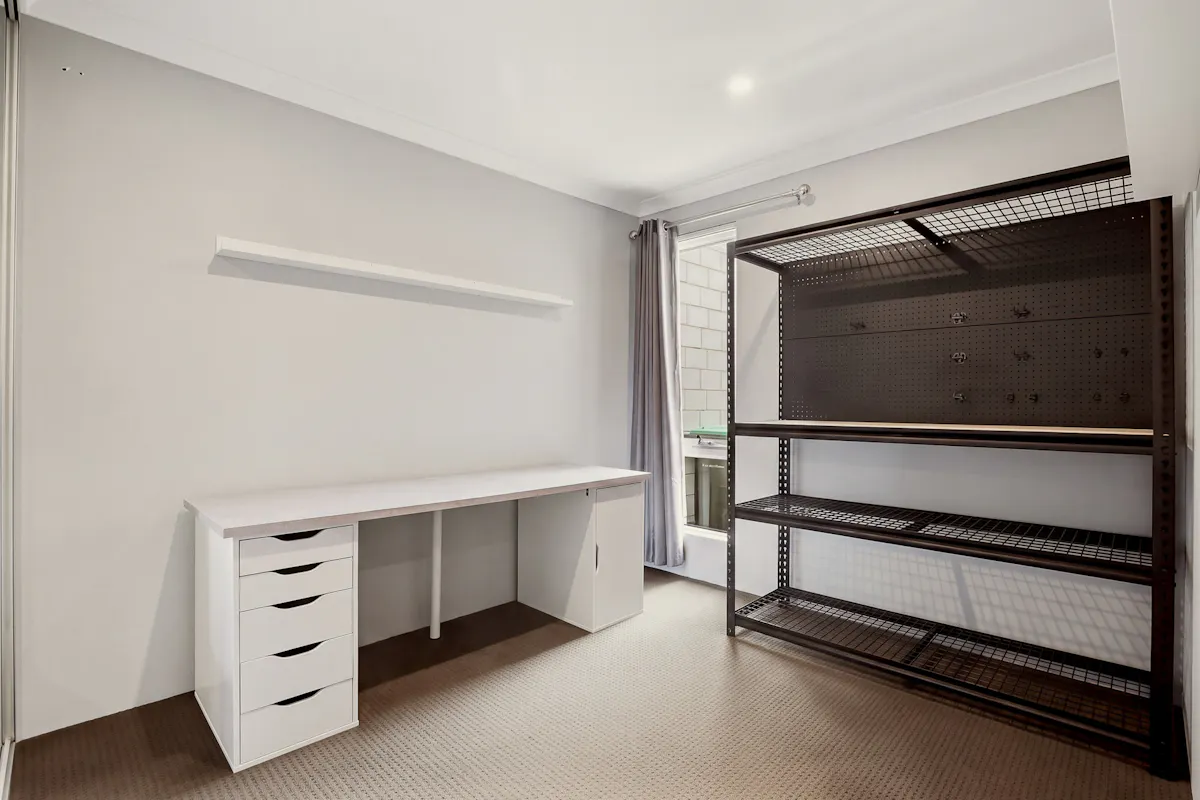 32 Saltwater Street — photo 10 of 14