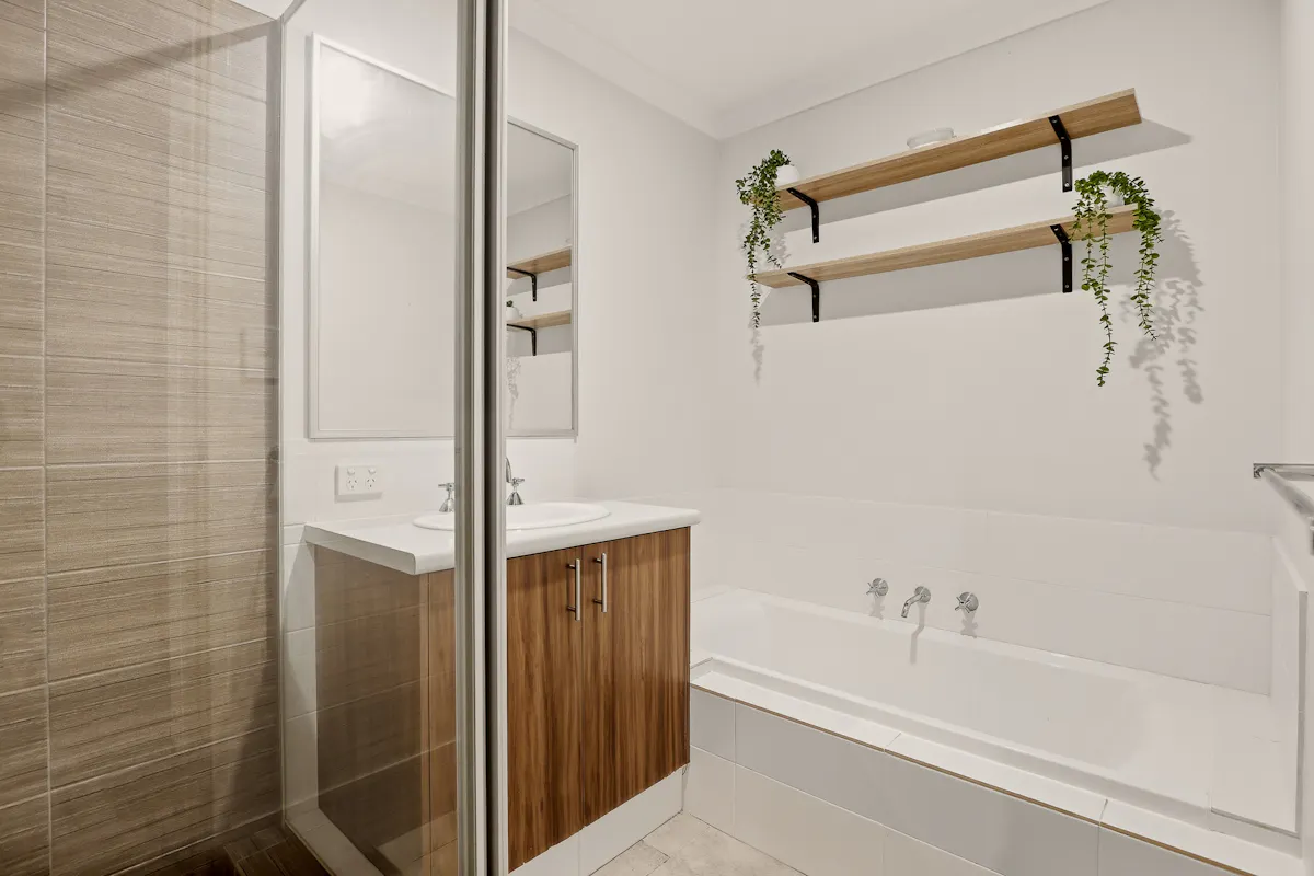 32 Saltwater Street — photo 11 of 14