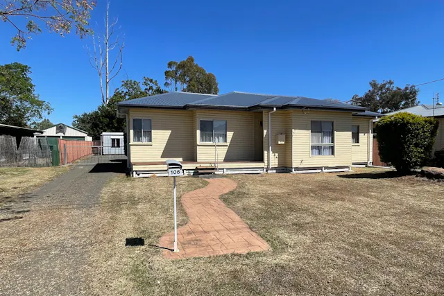 106 Bunya Street — photo from Elders Residential & Property Management Dalby