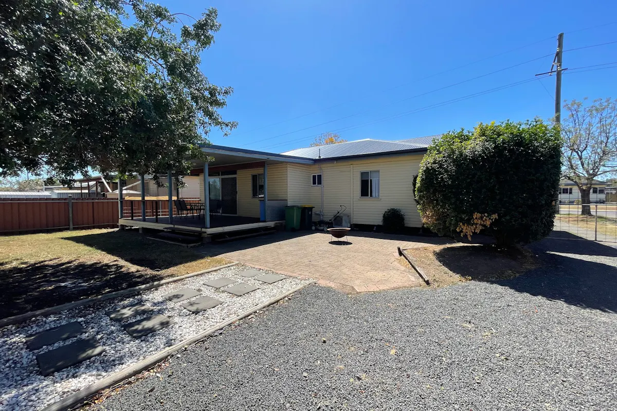106 Bunya Street — photo 3 of 19
