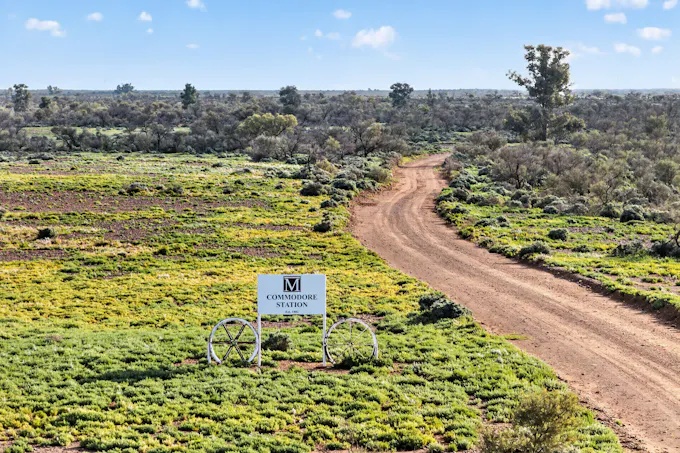 Outback Highway, Parachilna, SA, 5730
