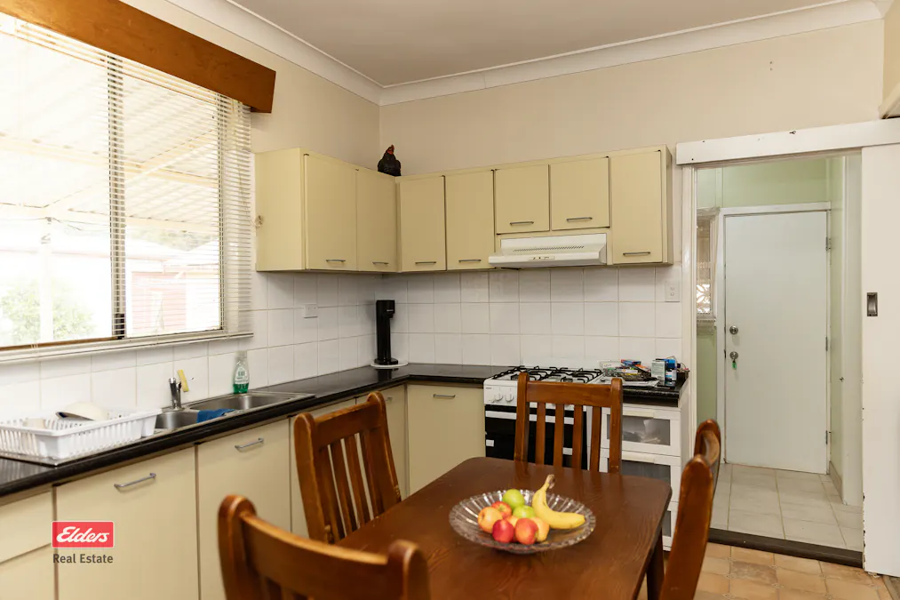 56 South Avenue, Merredin, WA, 6415 - Image 3