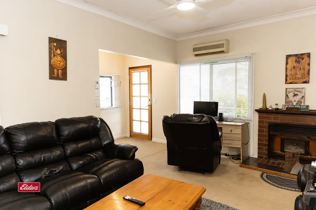 56 South Avenue, Merredin, WA, 6415 - Image 2