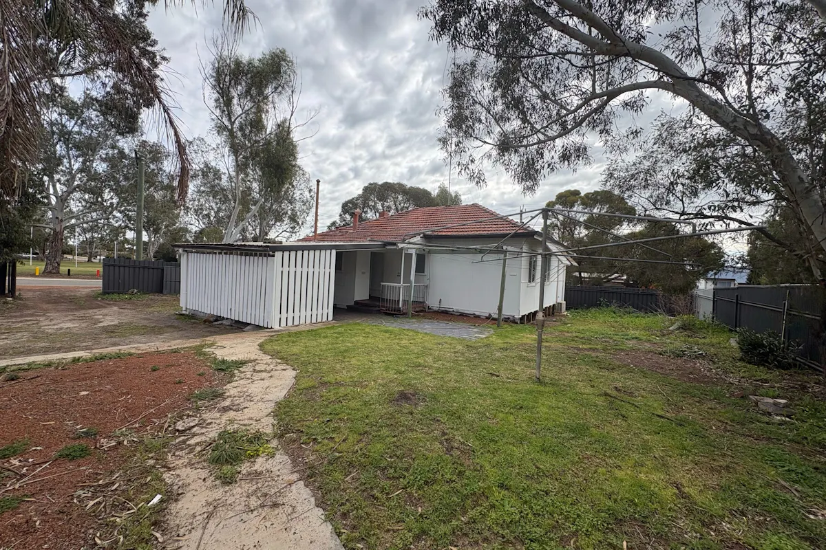 87 Newcastle Road — photo 14 of 17