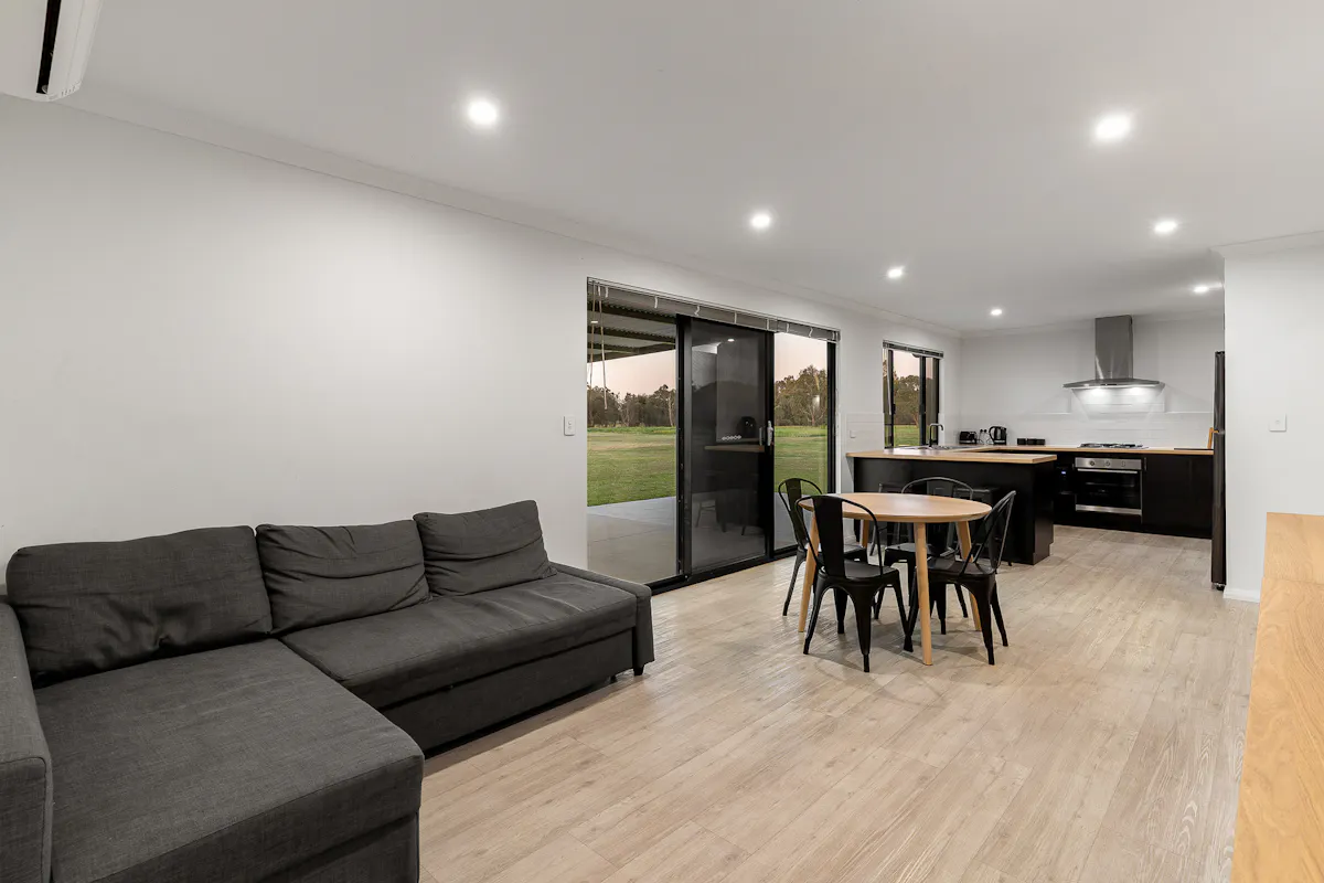 61 Maldive Court — photo 9 of 30
