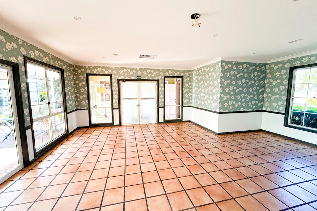 1/73 Wheelers Lane, Dubbo, NSW, 2830 - Image 2