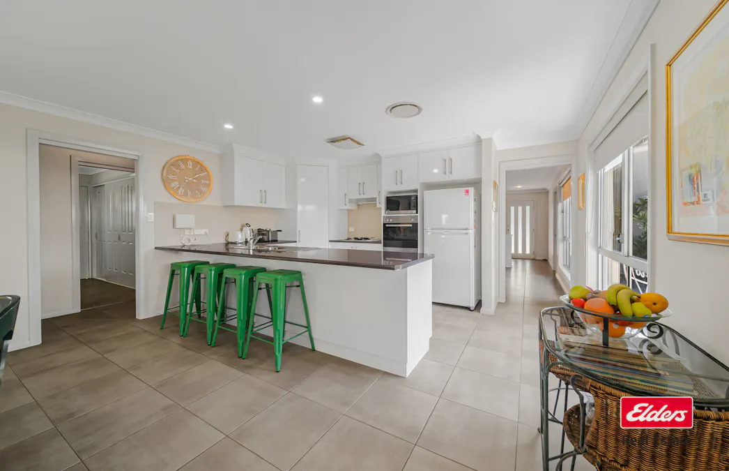 41 Cypress Point Drive, Dubbo, NSW, 2830 - Image 17