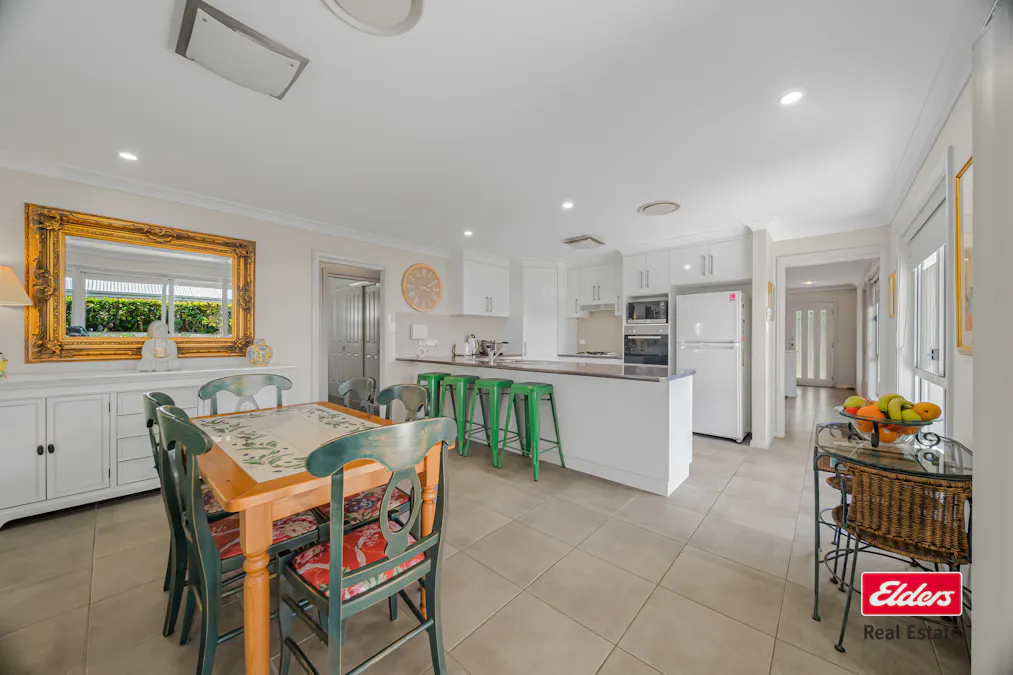 41 Cypress Point Drive, Dubbo, NSW, 2830 - Image 19