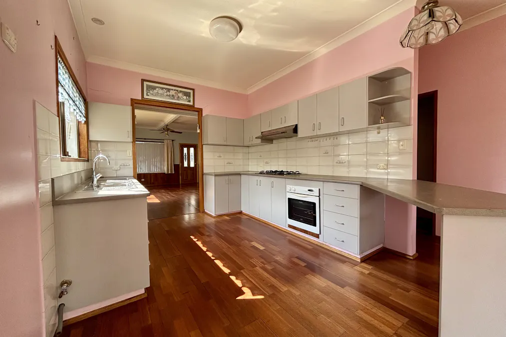 71 Mort Street, North Toowoomba, QLD, 4350 - Image 4