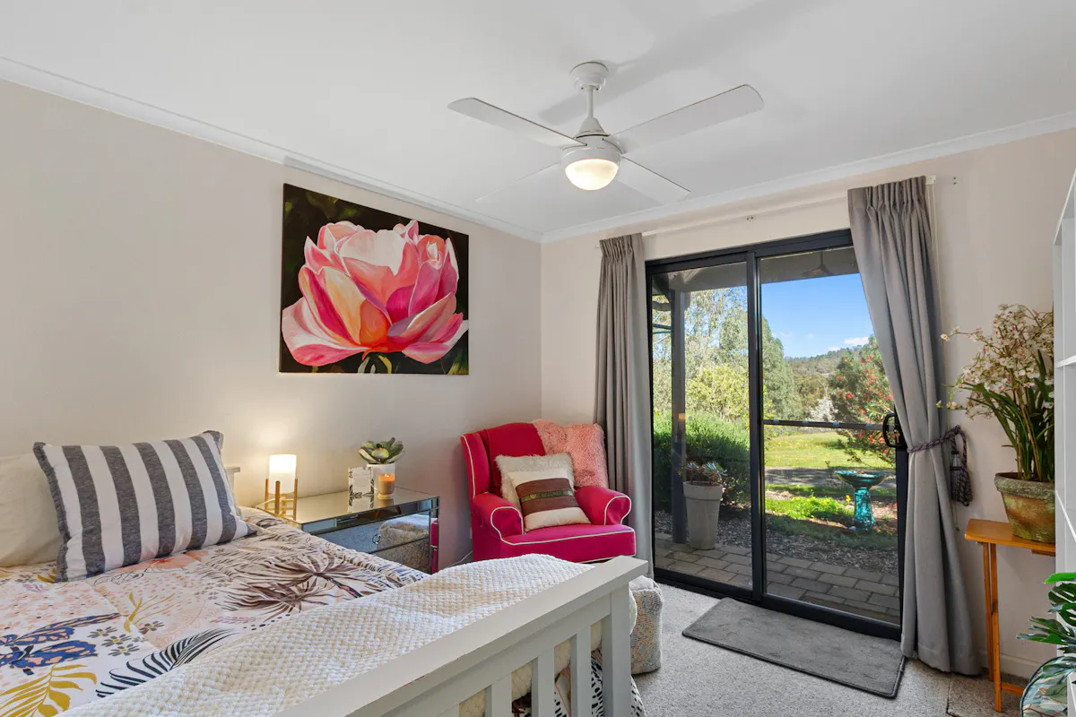4/8 Beare Street — photo 14 of 25