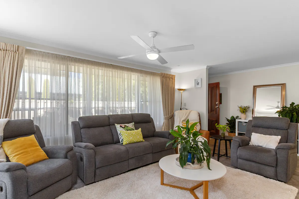 4/8 Beare Street — photo 5 of 25