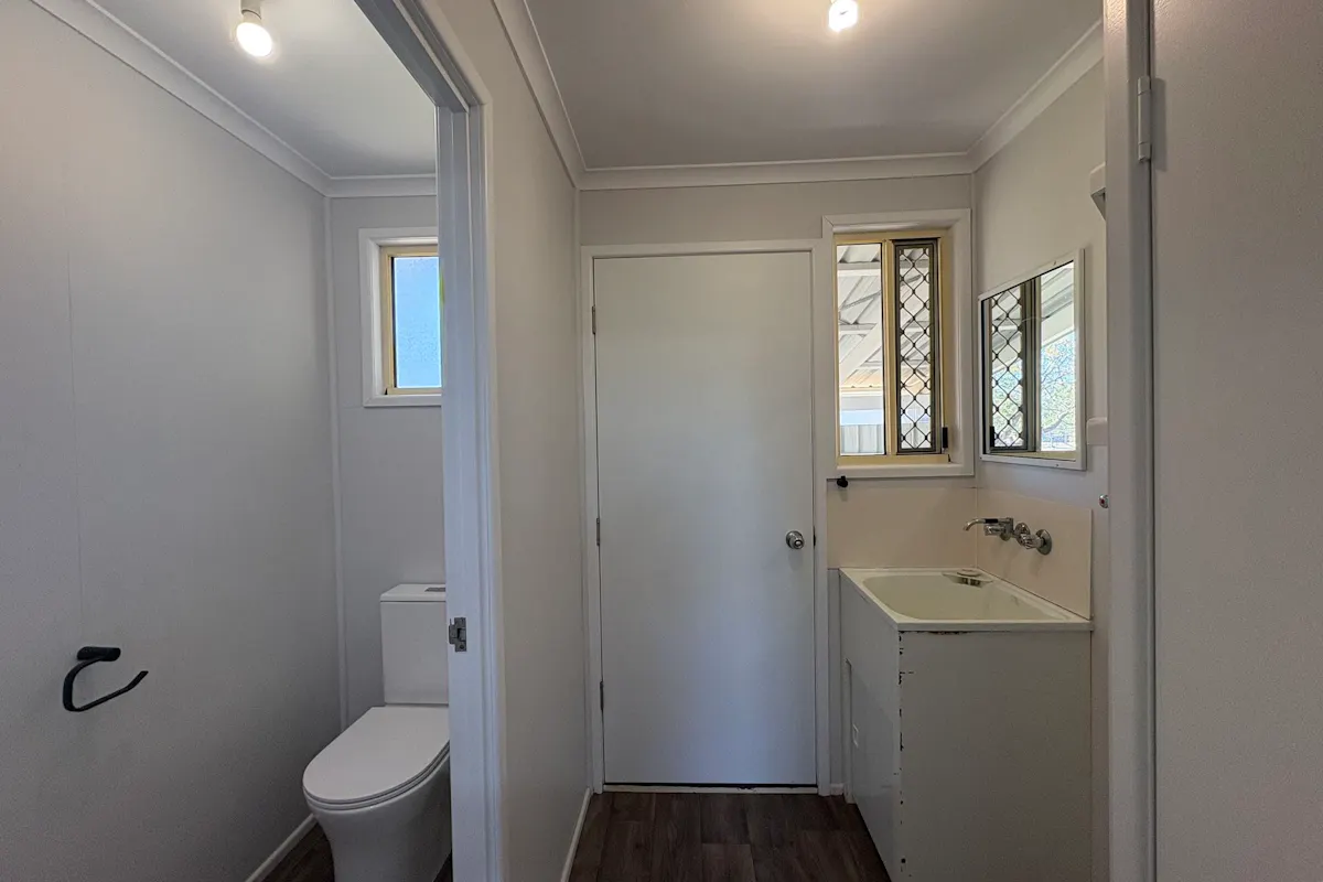 10 Raceview Drive — photo 8 of 9