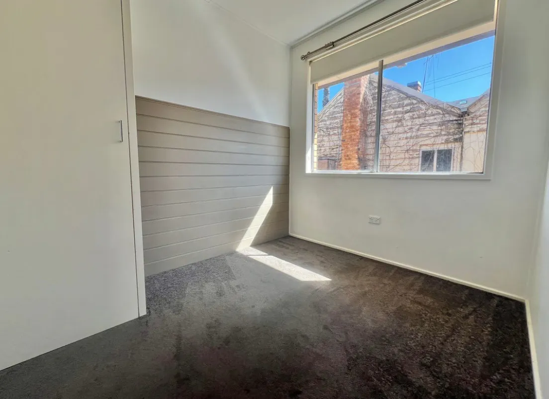 2/91-93 Currajong Street — photo 5 of 6