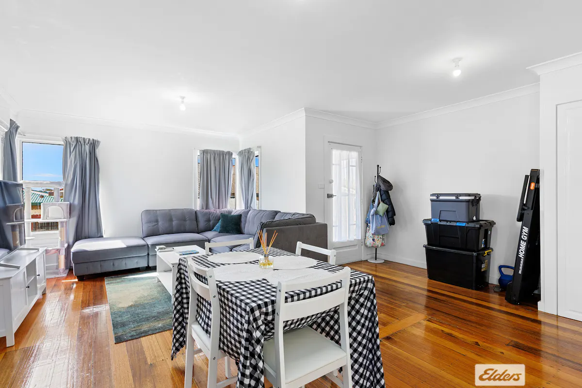 24 Jorgensen Street — photo 3 of 19