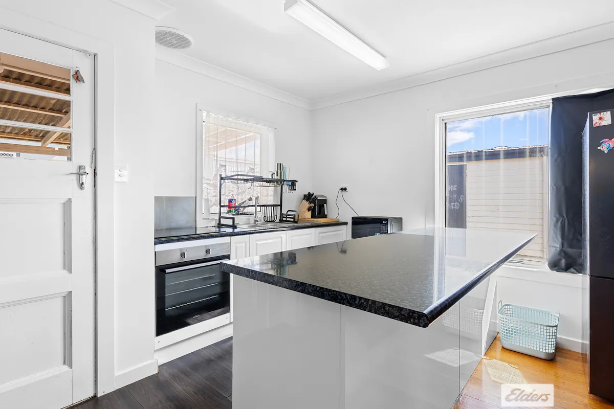 24 Jorgensen Street — photo 6 of 19