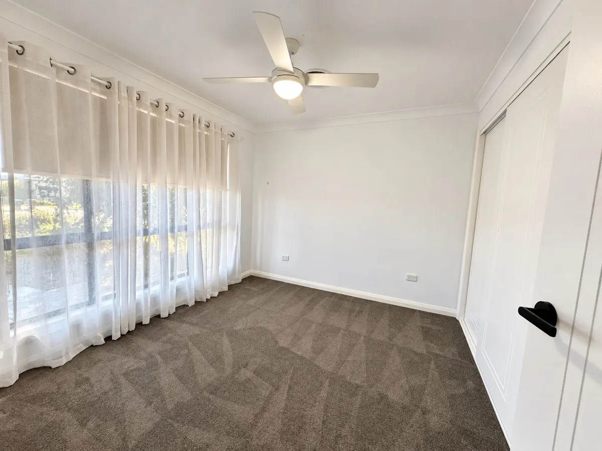 107 Currajong Street — photo 9 of 9