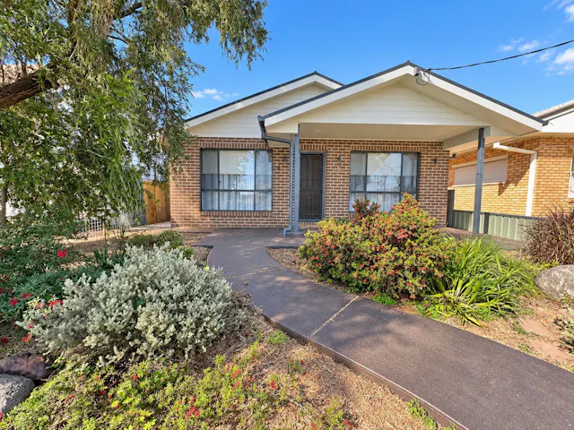 107 Currajong Street — photo from Elders Real Estate Parkes
