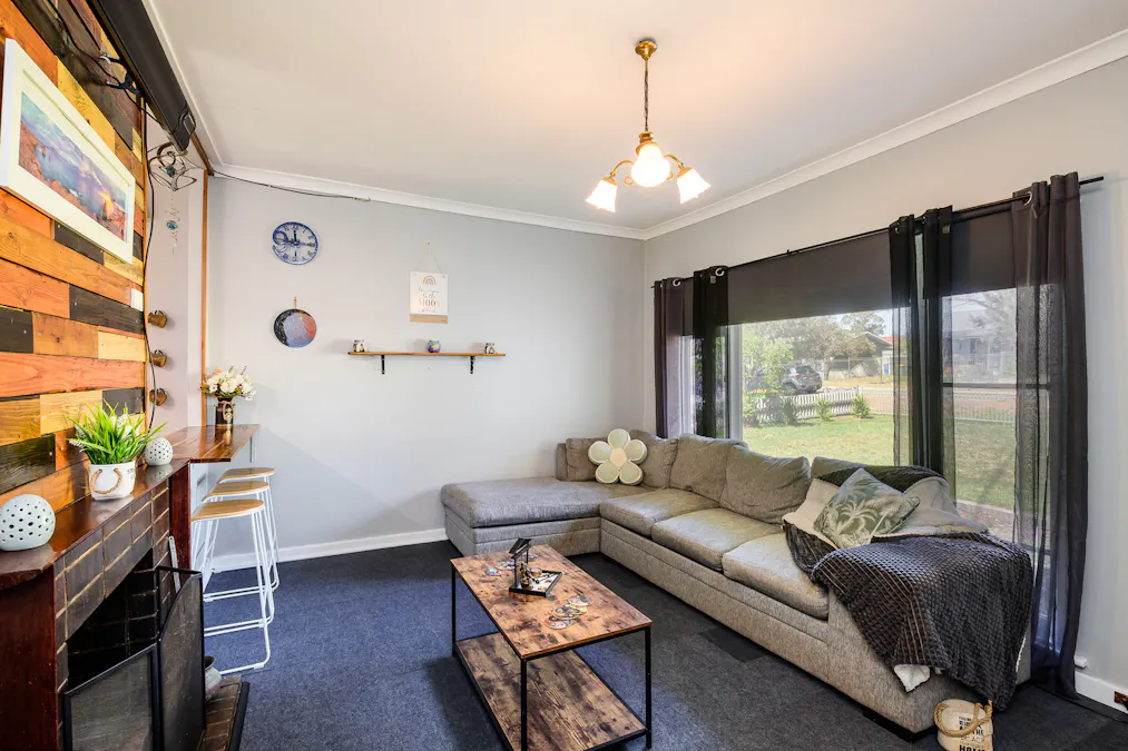 25 Yalbaroo Road, Northam, WA, 6401 - Image 5