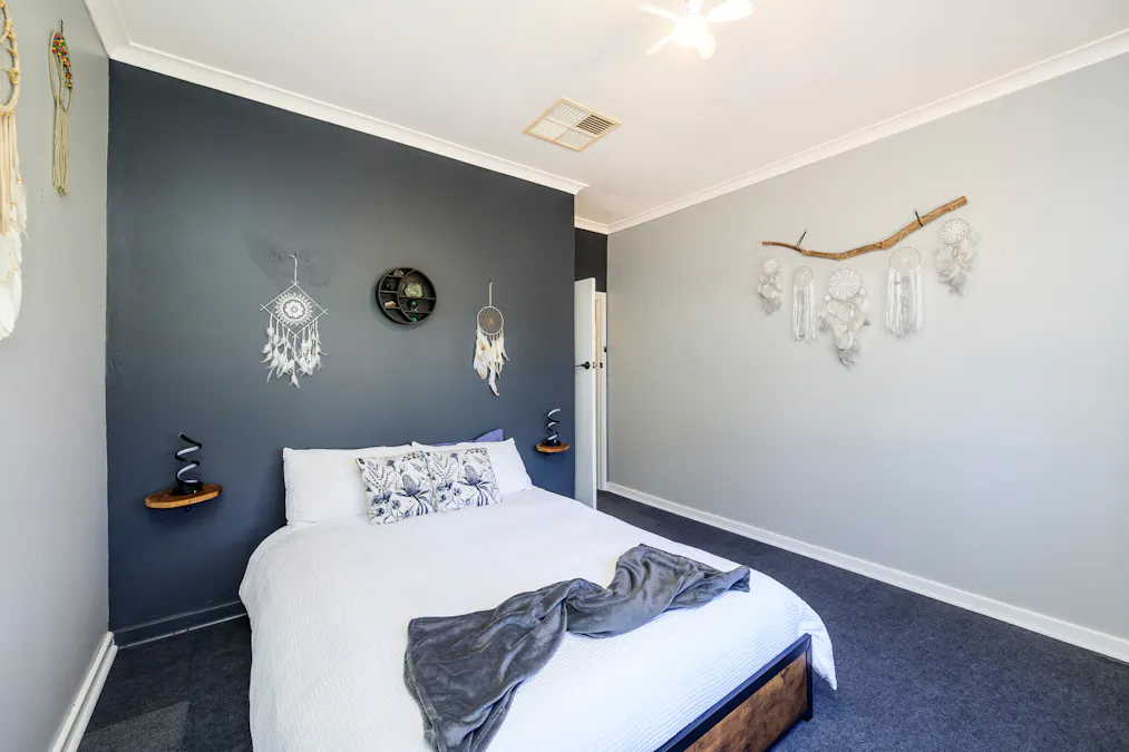 25 Yalbaroo Road, Northam, WA, 6401 - Image 13