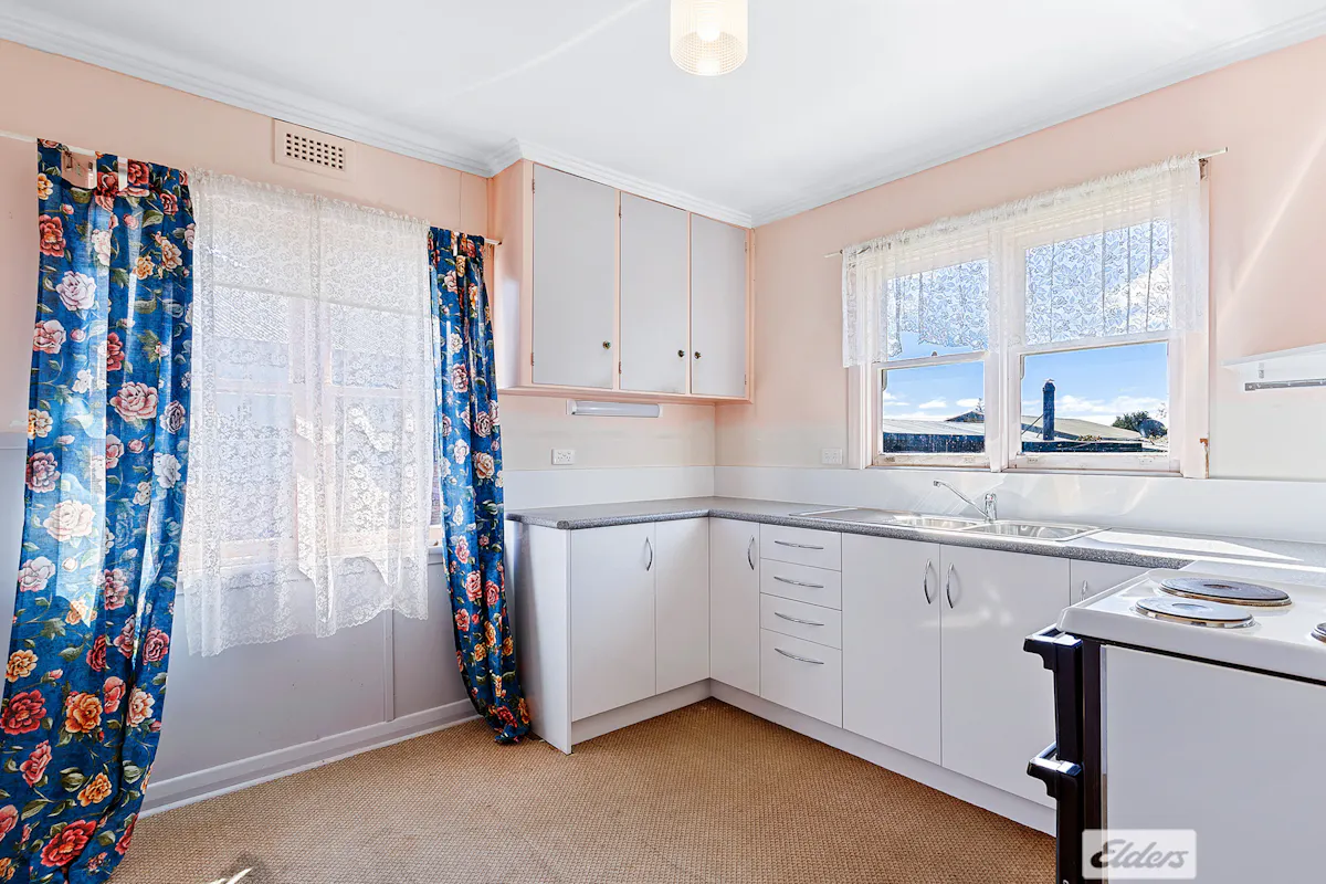 79 Simpson Street — photo 6 of 16