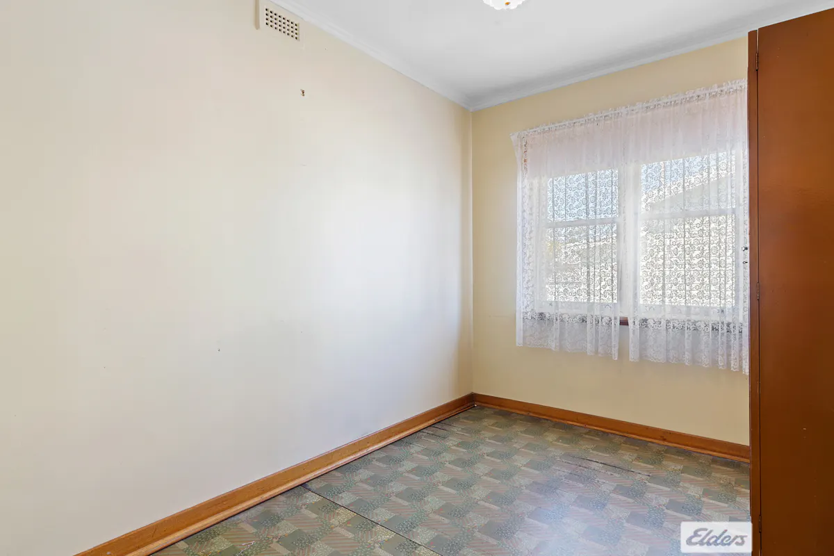 79 Simpson Street — photo 10 of 16