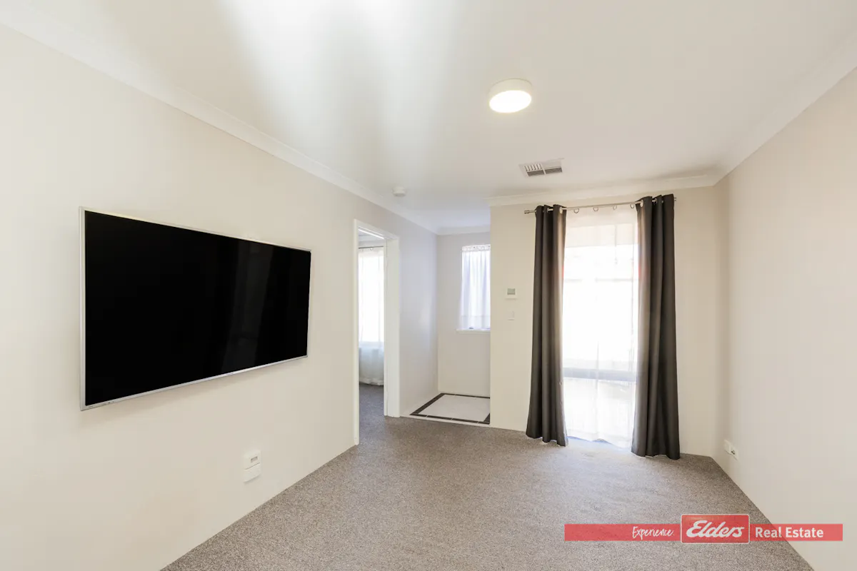 4/53 Moreton Crescent — photo 5 of 16