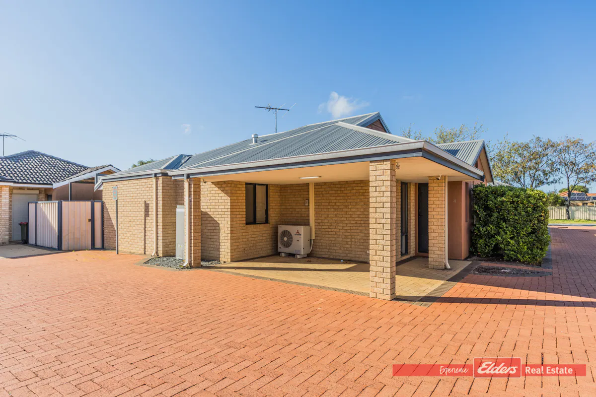 4/53 Moreton Crescent — photo 2 of 16