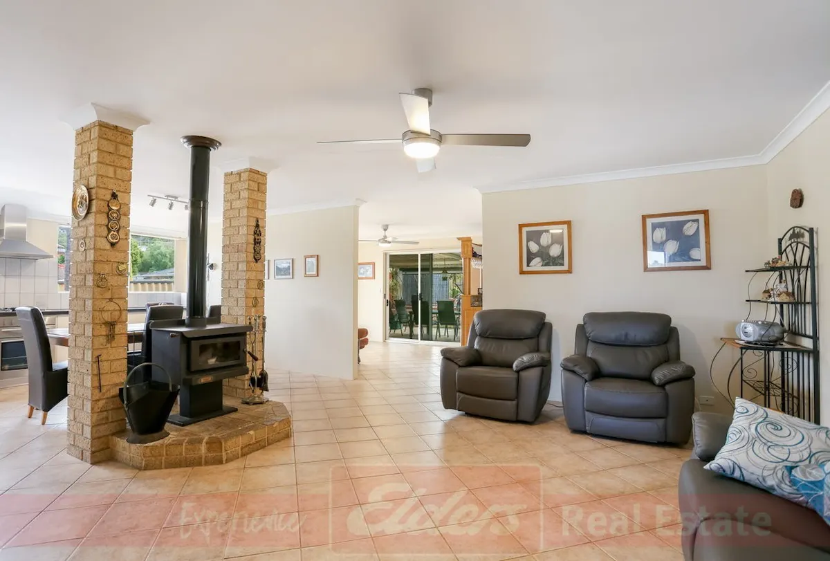 2 Wallaroo Way — photo 3 of 16