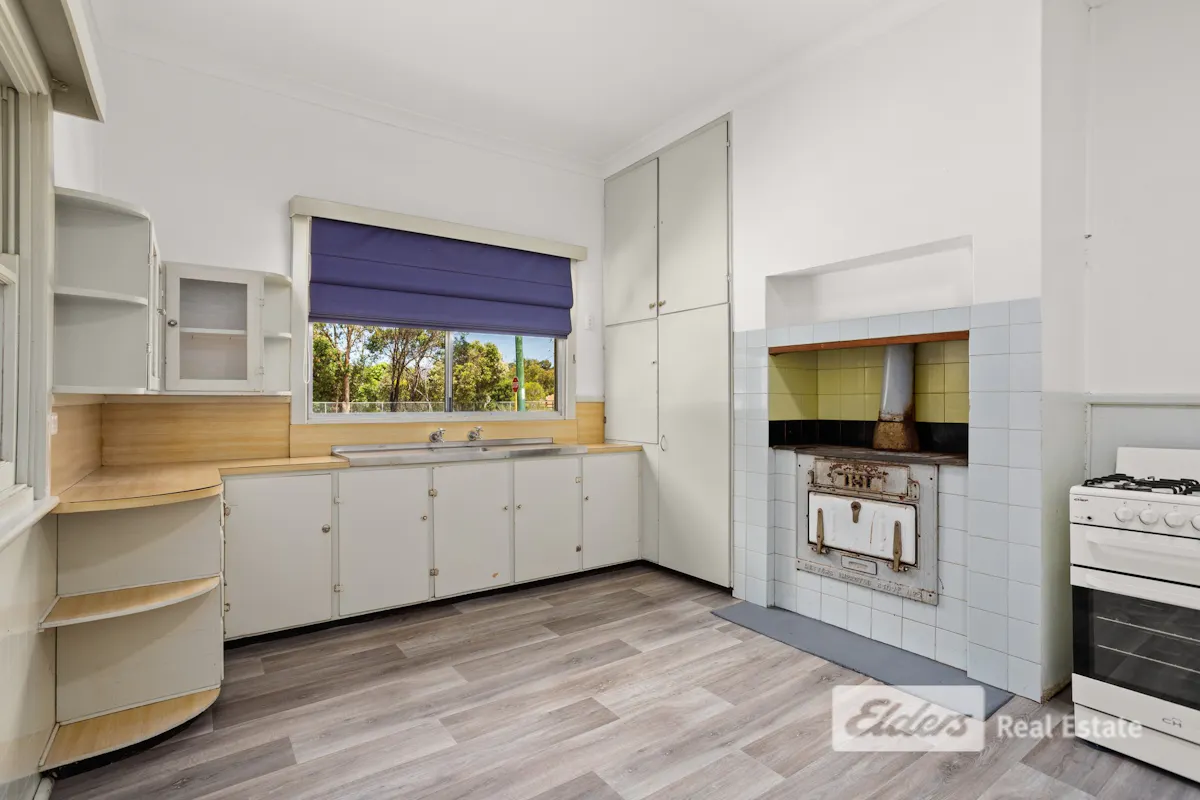 32 Uduc Road — photo 7 of 15