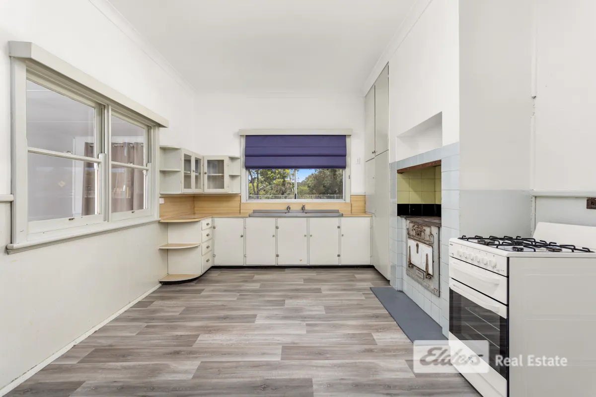 32 Uduc Road — photo 8 of 15