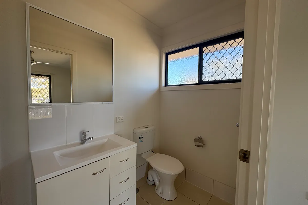 74 Victoria Avenue — photo 5 of 11